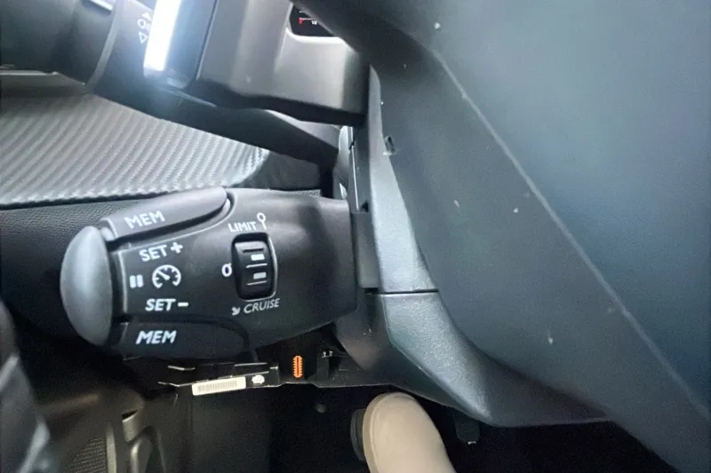 Image secondaire du véhicule 26