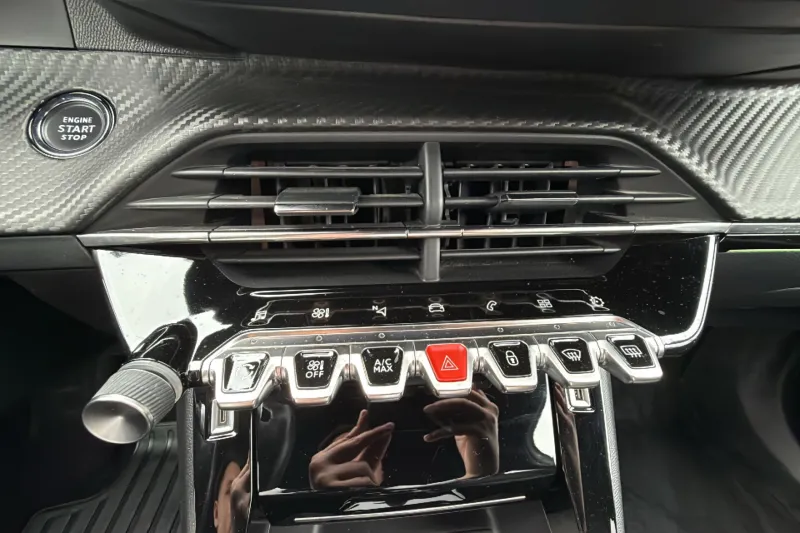 Image secondaire du véhicule 19