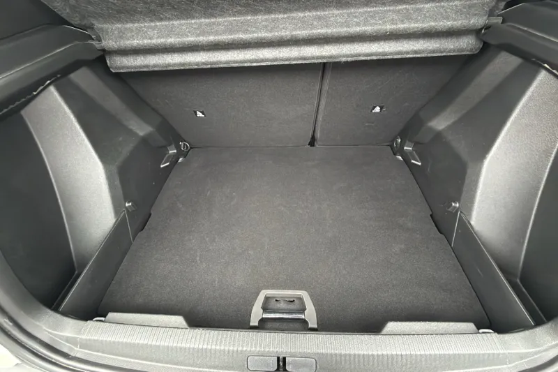 Image secondaire du véhicule 32