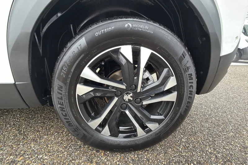 Image secondaire du véhicule 40