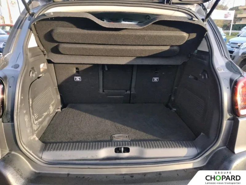 Image secondaire du véhicule 9