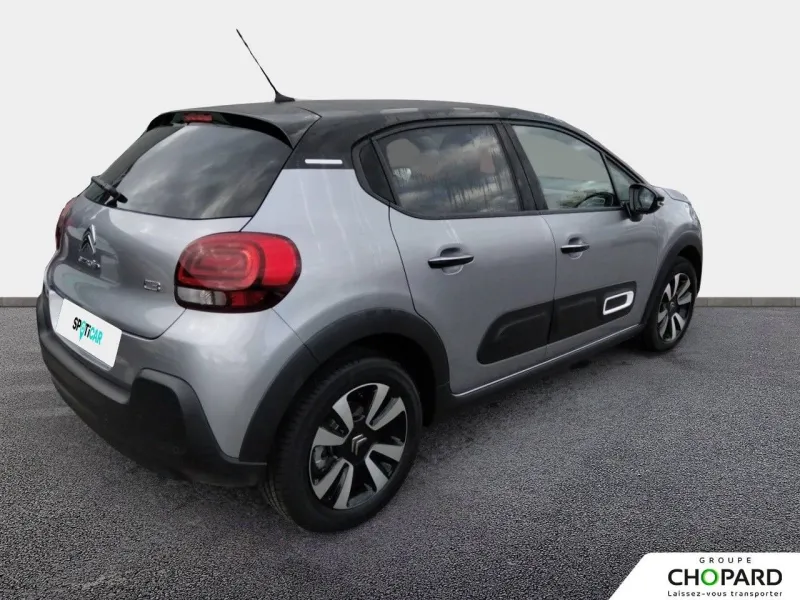 Image secondaire du véhicule 4