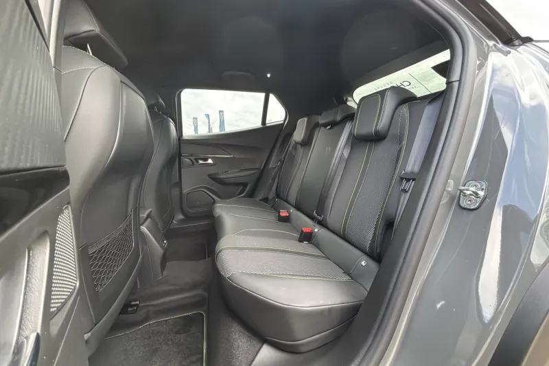 Image secondaire du véhicule 15