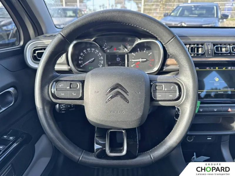 Image secondaire du véhicule 18