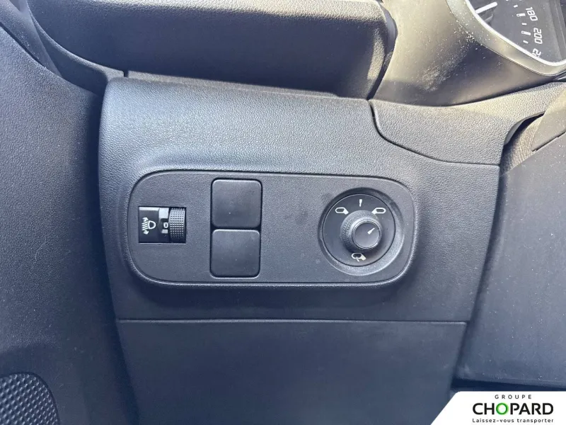 Image secondaire du véhicule 21