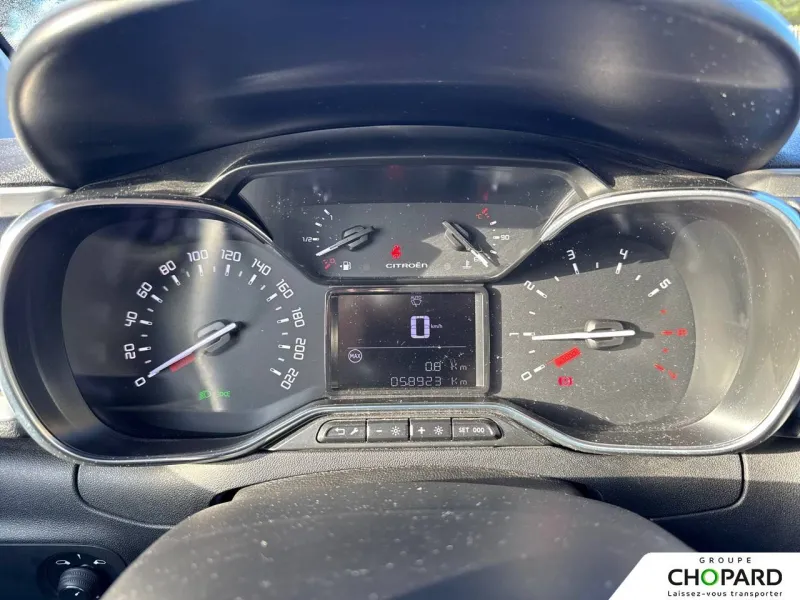 Image secondaire du véhicule 22