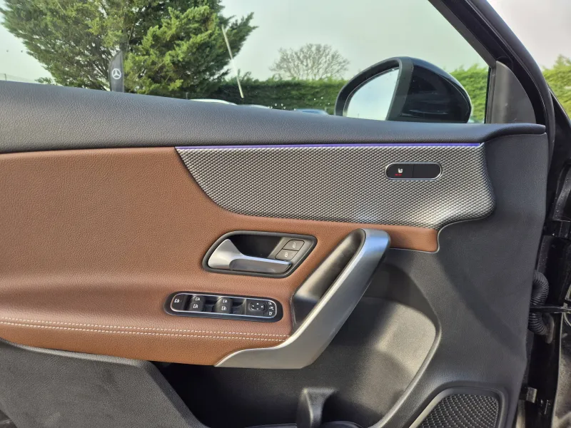 Image secondaire du véhicule 13