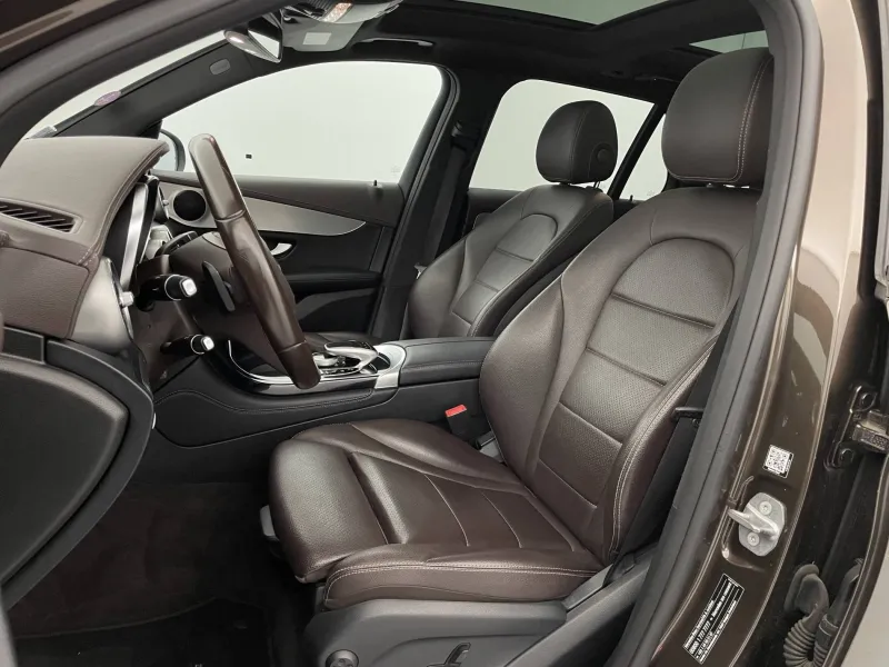 Image secondaire du véhicule 43