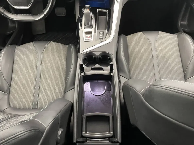 Image secondaire du véhicule 26