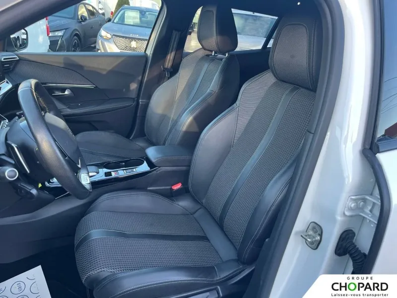 Image secondaire du véhicule 11