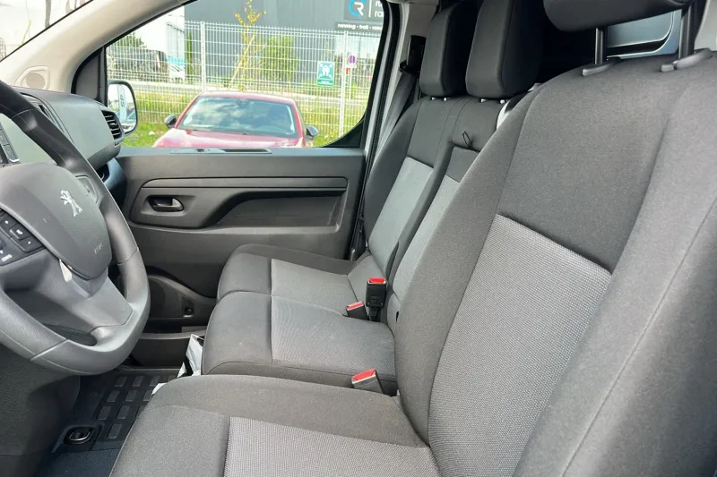 Image secondaire du véhicule 11