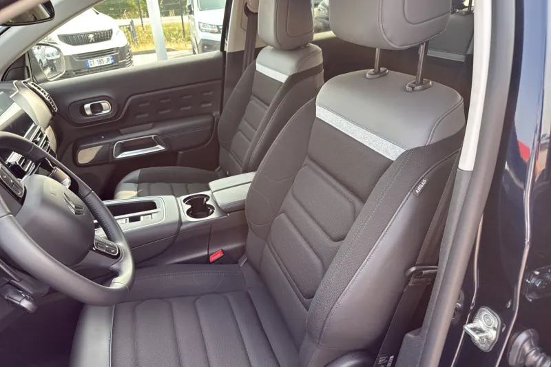 Image secondaire du véhicule 11