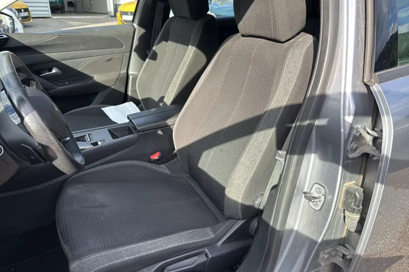 Image secondaire du véhicule 11