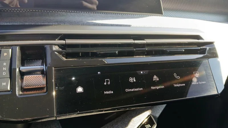 Image secondaire du véhicule 22