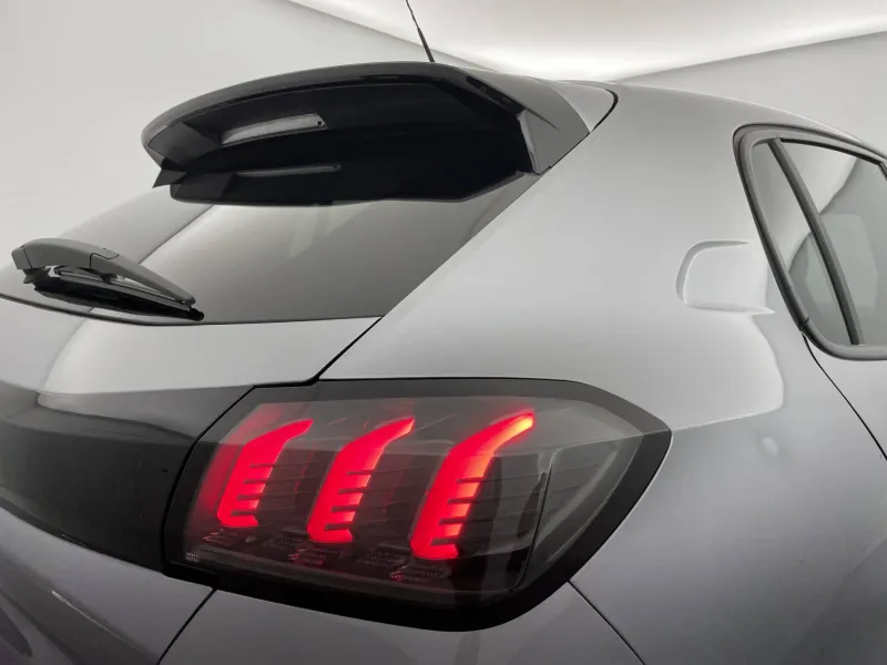 Image secondaire du véhicule 26