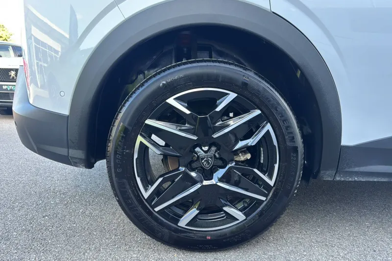 Image secondaire du véhicule 10