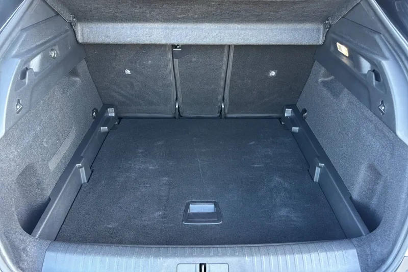 Image secondaire du véhicule 14