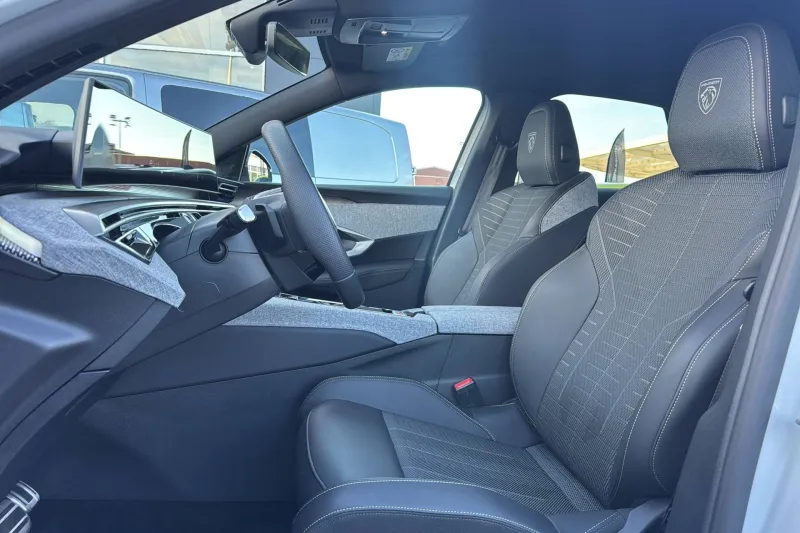 Image secondaire du véhicule 15