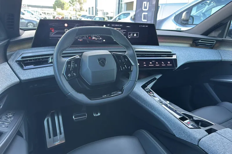 Image secondaire du véhicule 18