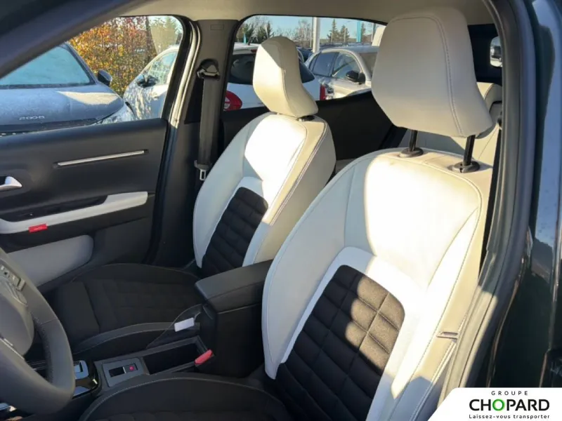 Image secondaire du véhicule 12