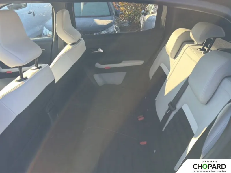 Image secondaire du véhicule 19