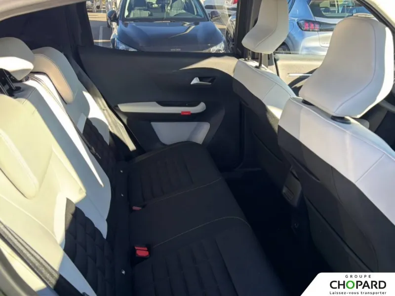 Image secondaire du véhicule 21