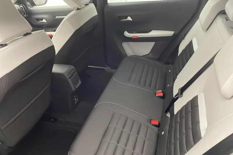 Image secondaire du véhicule 41