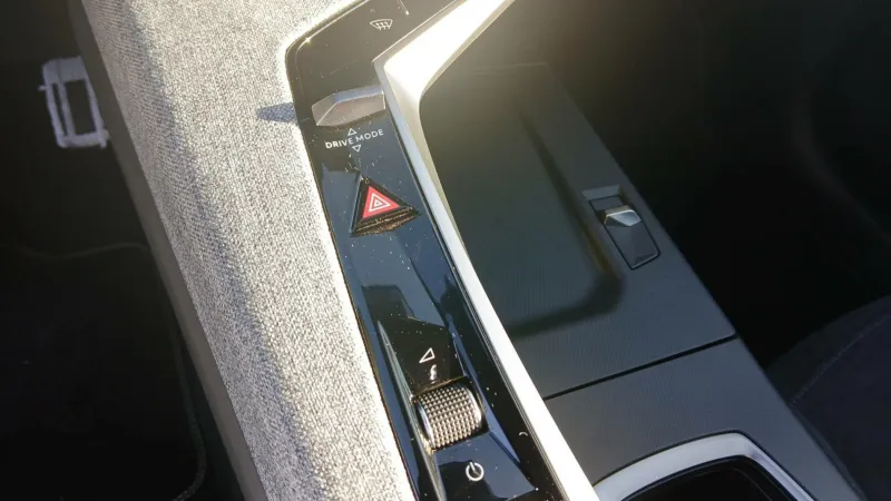 Image secondaire du véhicule 23