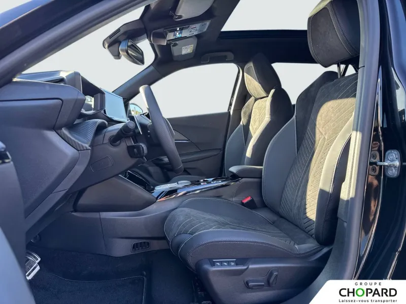 Image secondaire du véhicule 12