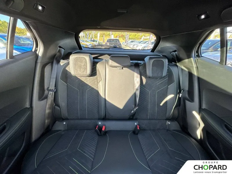 Image secondaire du véhicule 26