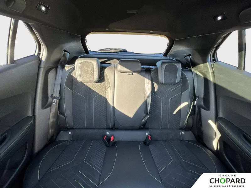 Image secondaire du véhicule 33