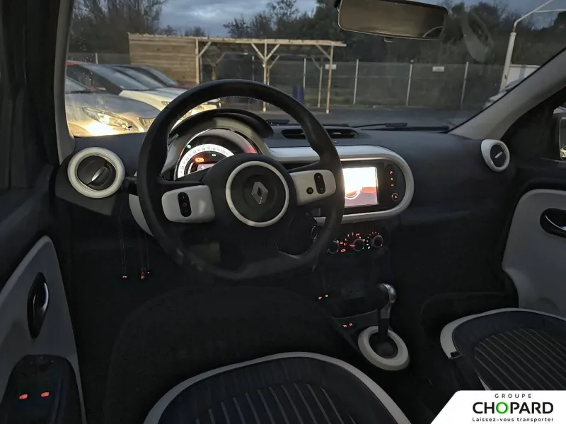 Image secondaire du véhicule 11