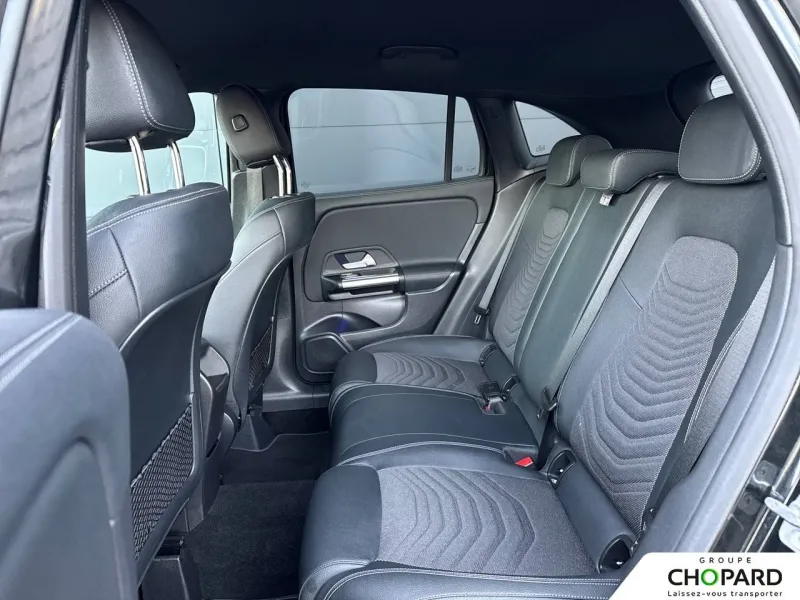 Image secondaire du véhicule 19