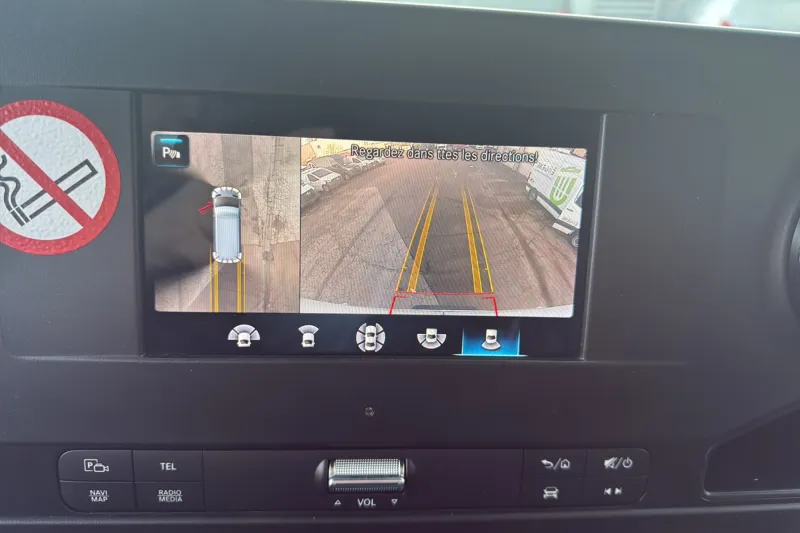 Image secondaire du véhicule 12