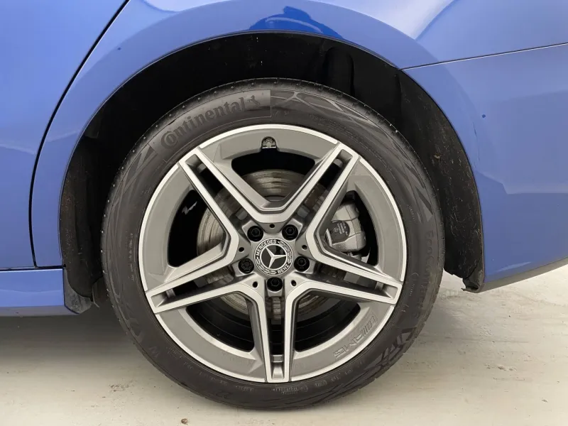 Image secondaire du véhicule 18