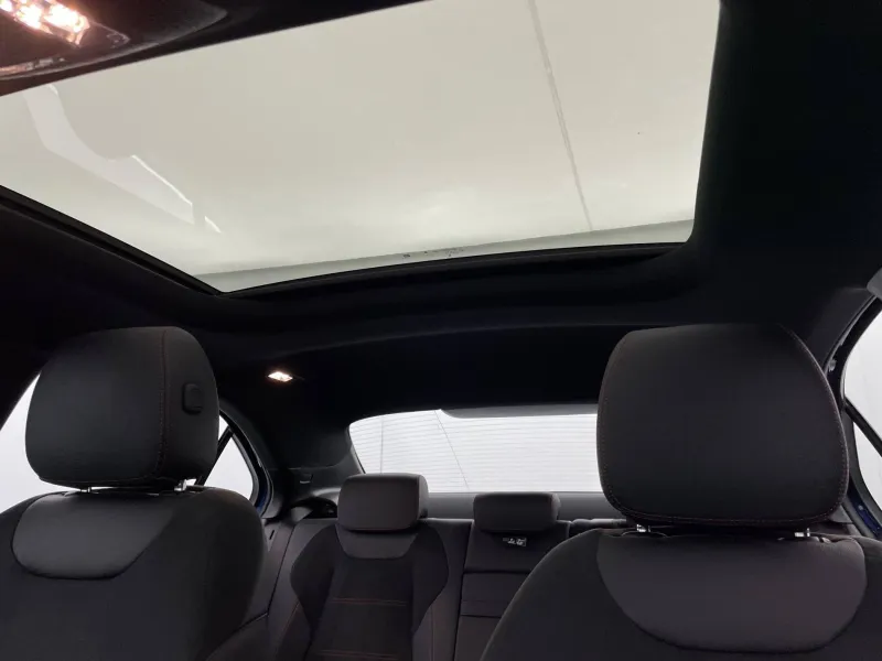 Image secondaire du véhicule 25