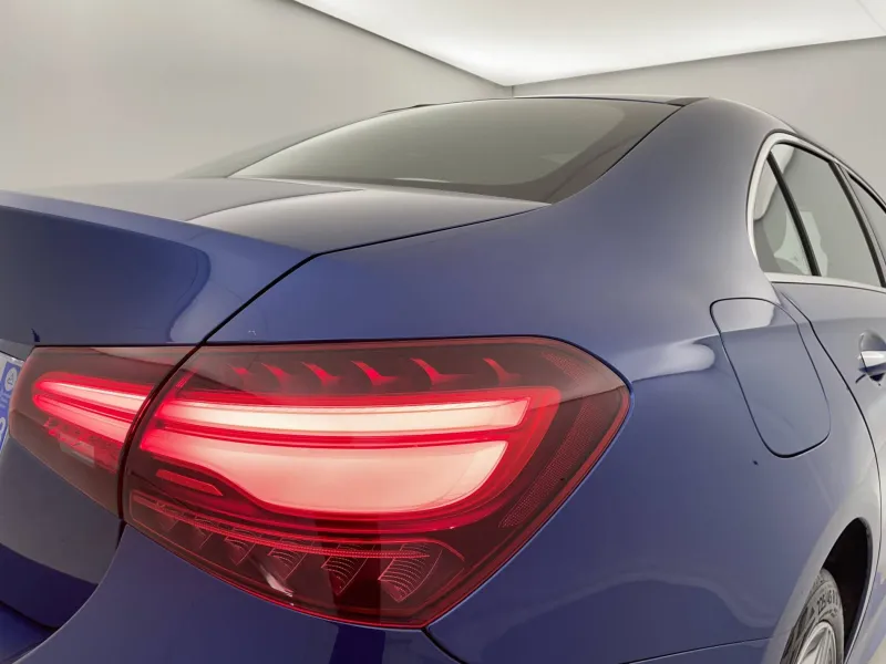 Image secondaire du véhicule 31