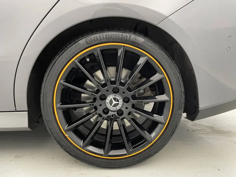 Image secondaire du véhicule 18