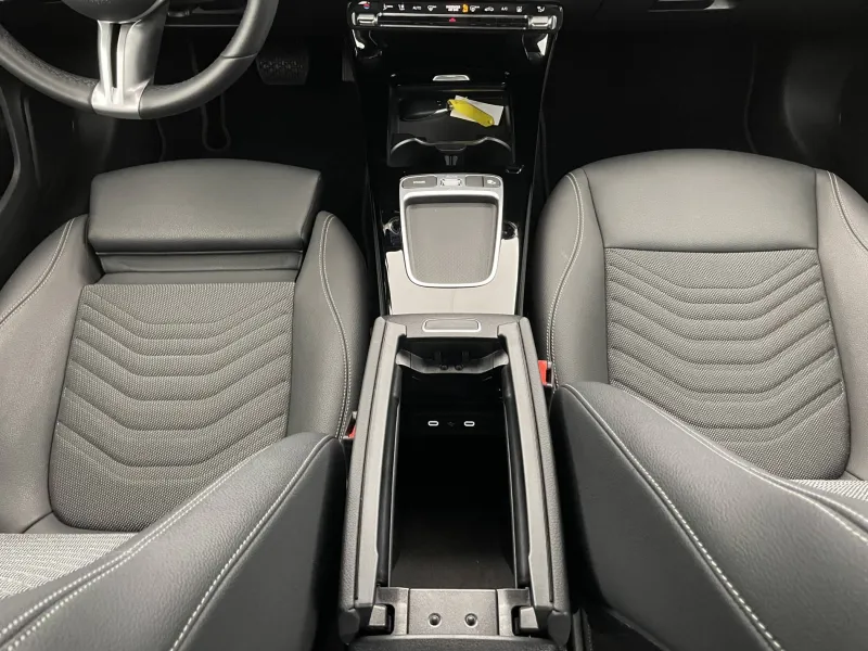 Image secondaire du véhicule 27