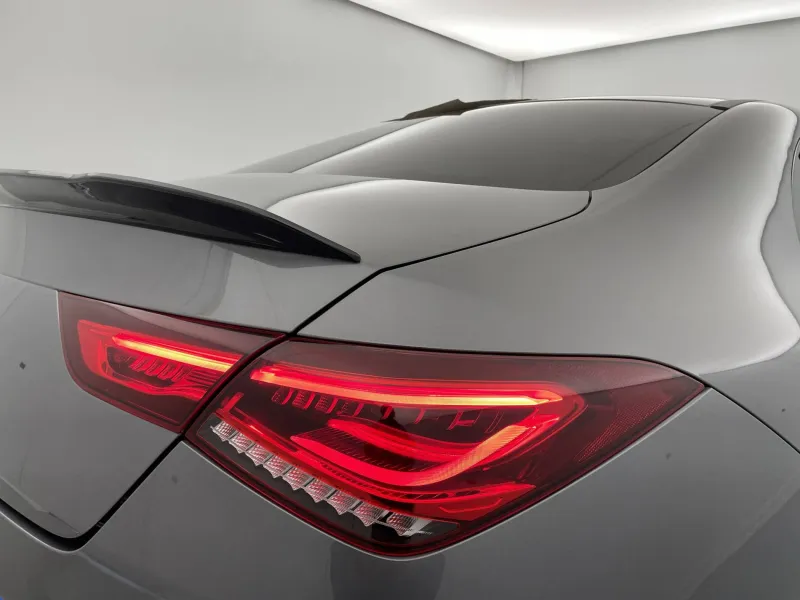 Image secondaire du véhicule 31