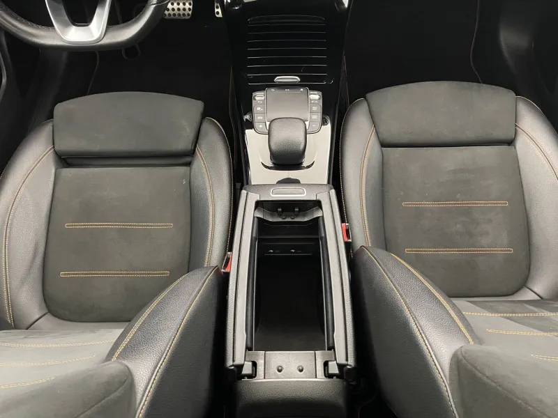 Image secondaire du véhicule 34