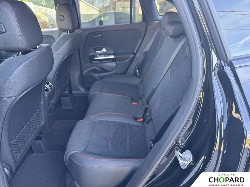 Image secondaire du véhicule 19