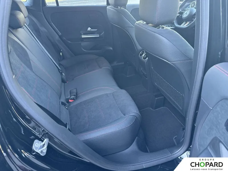 Image secondaire du véhicule 21