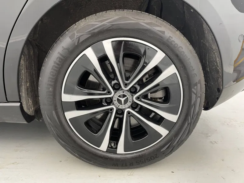 Image secondaire du véhicule 18