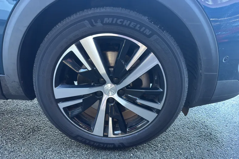 Image secondaire du véhicule 11