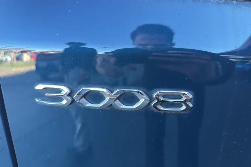 Image secondaire du véhicule 14