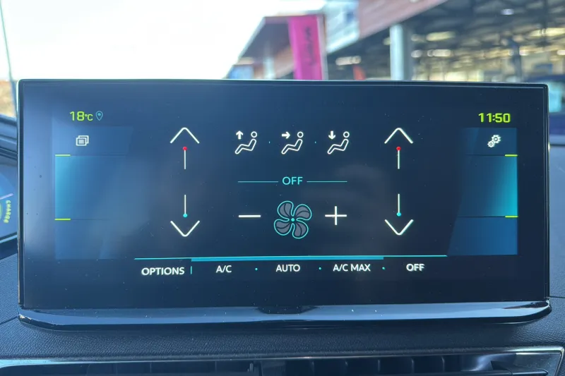 Image secondaire du véhicule 25