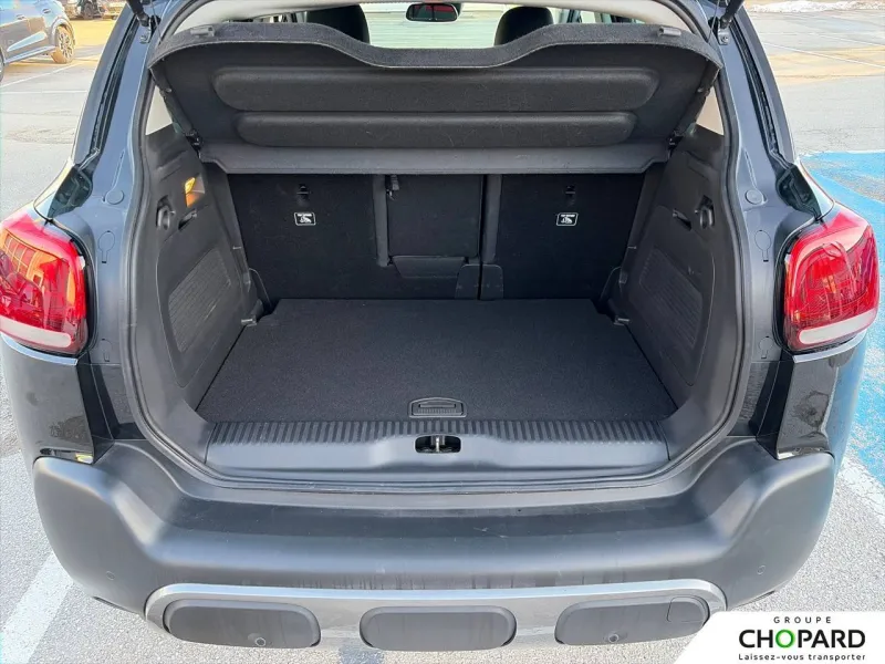 Image secondaire du véhicule 9