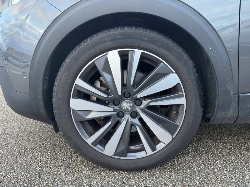 Image secondaire du véhicule 10