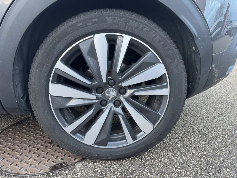 Image secondaire du véhicule 11